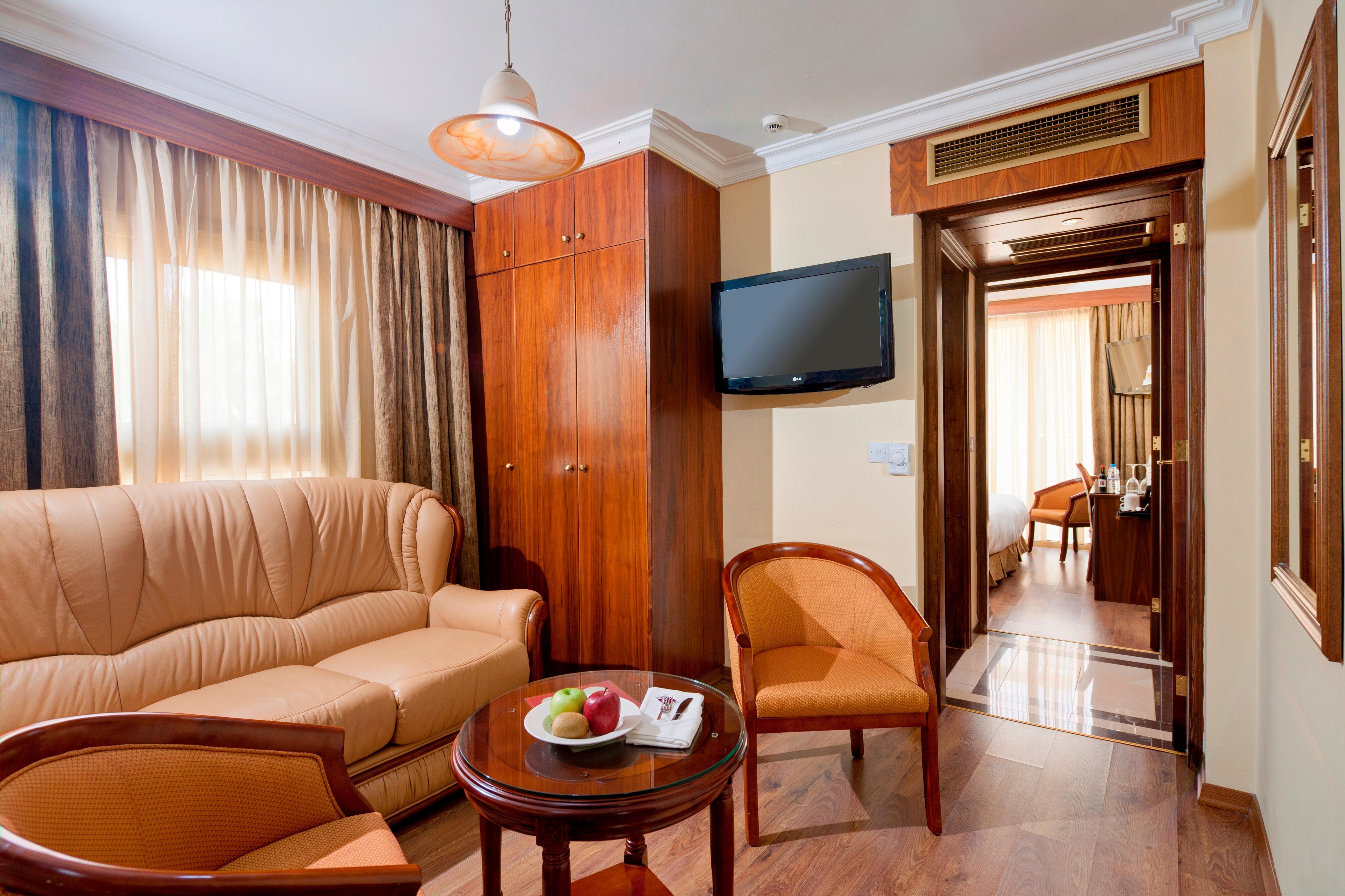 Semeli Hotel Никозия Екстериор снимка