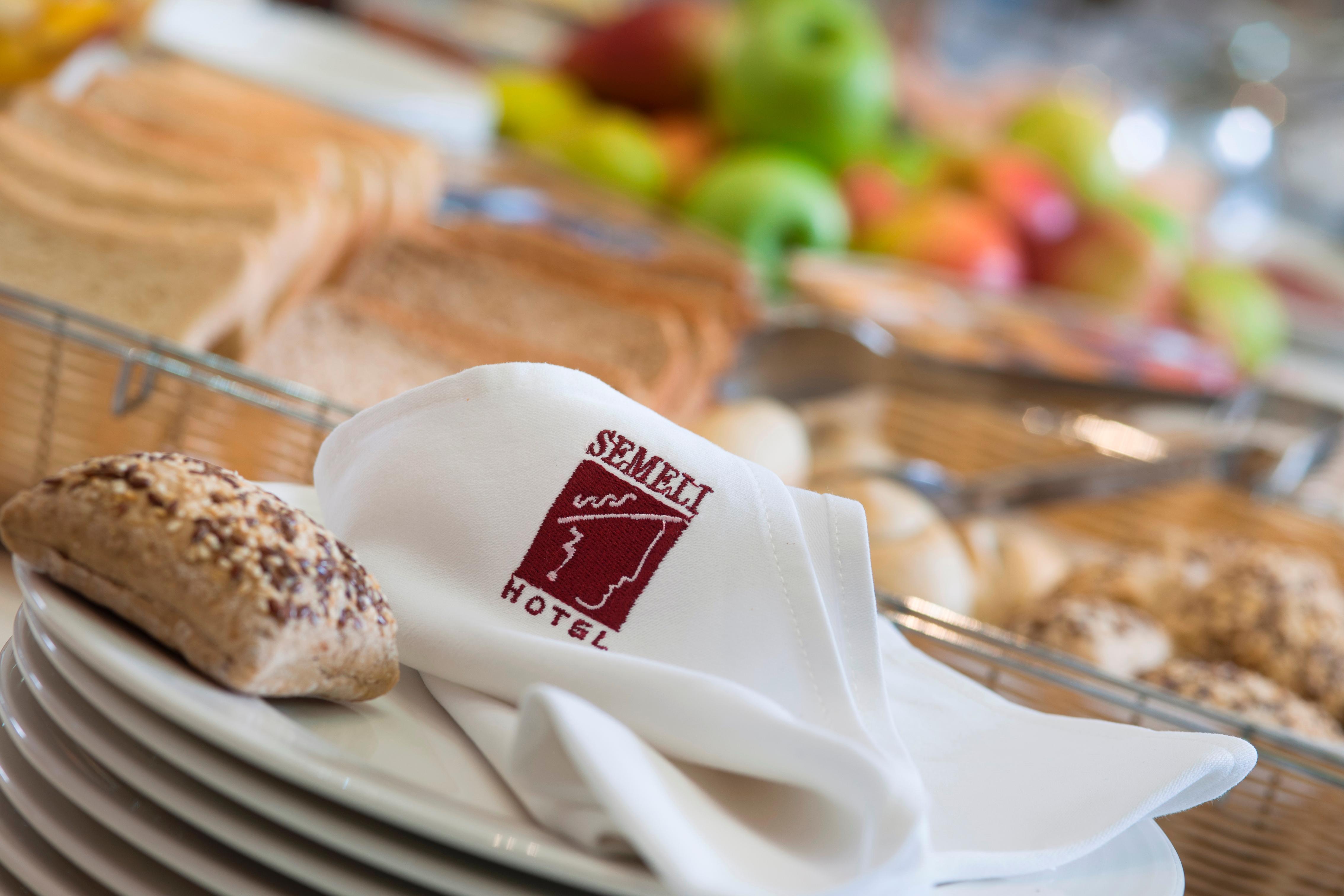 Semeli Hotel Никозия Екстериор снимка