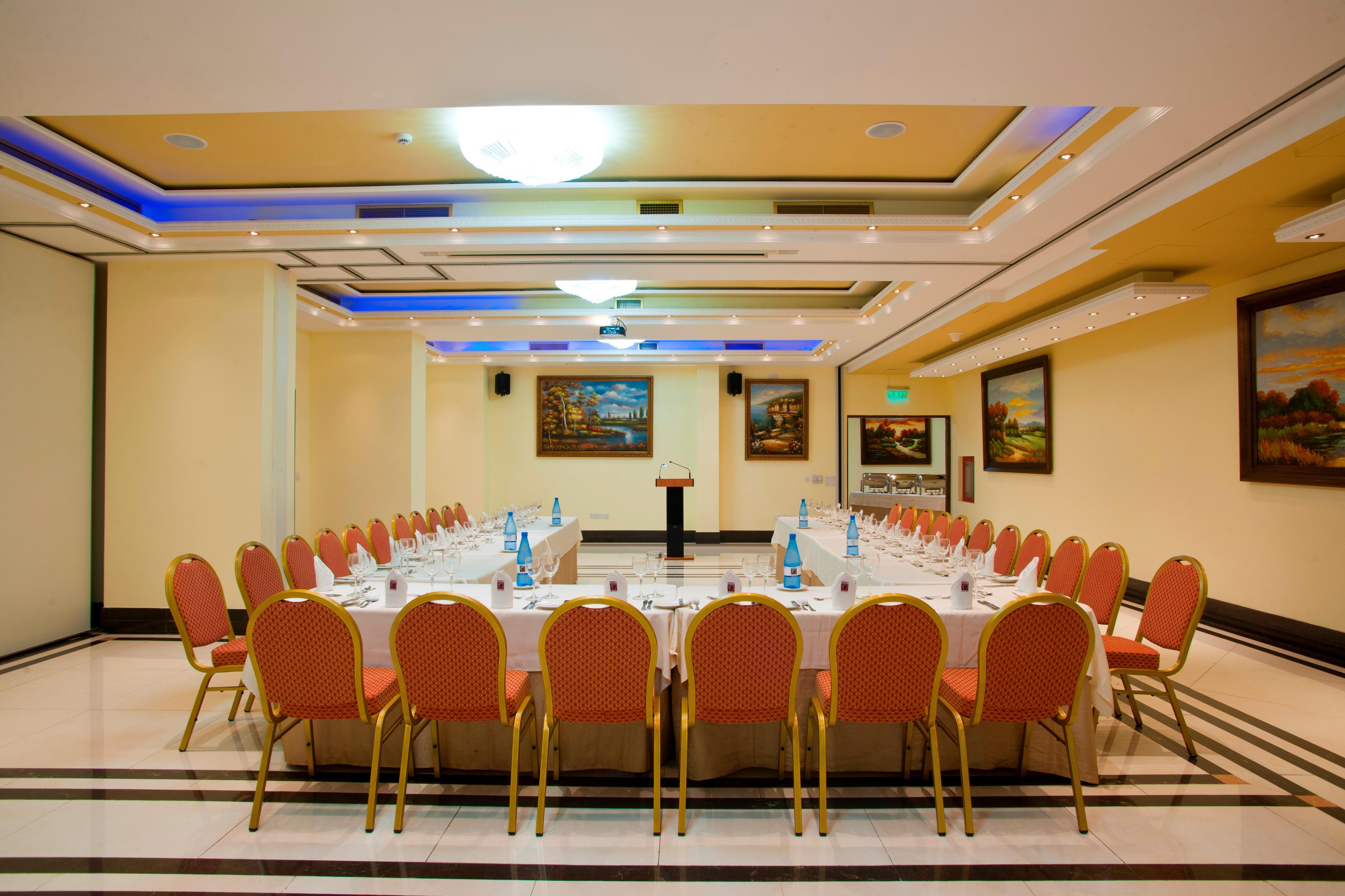 Semeli Hotel Никозия Екстериор снимка