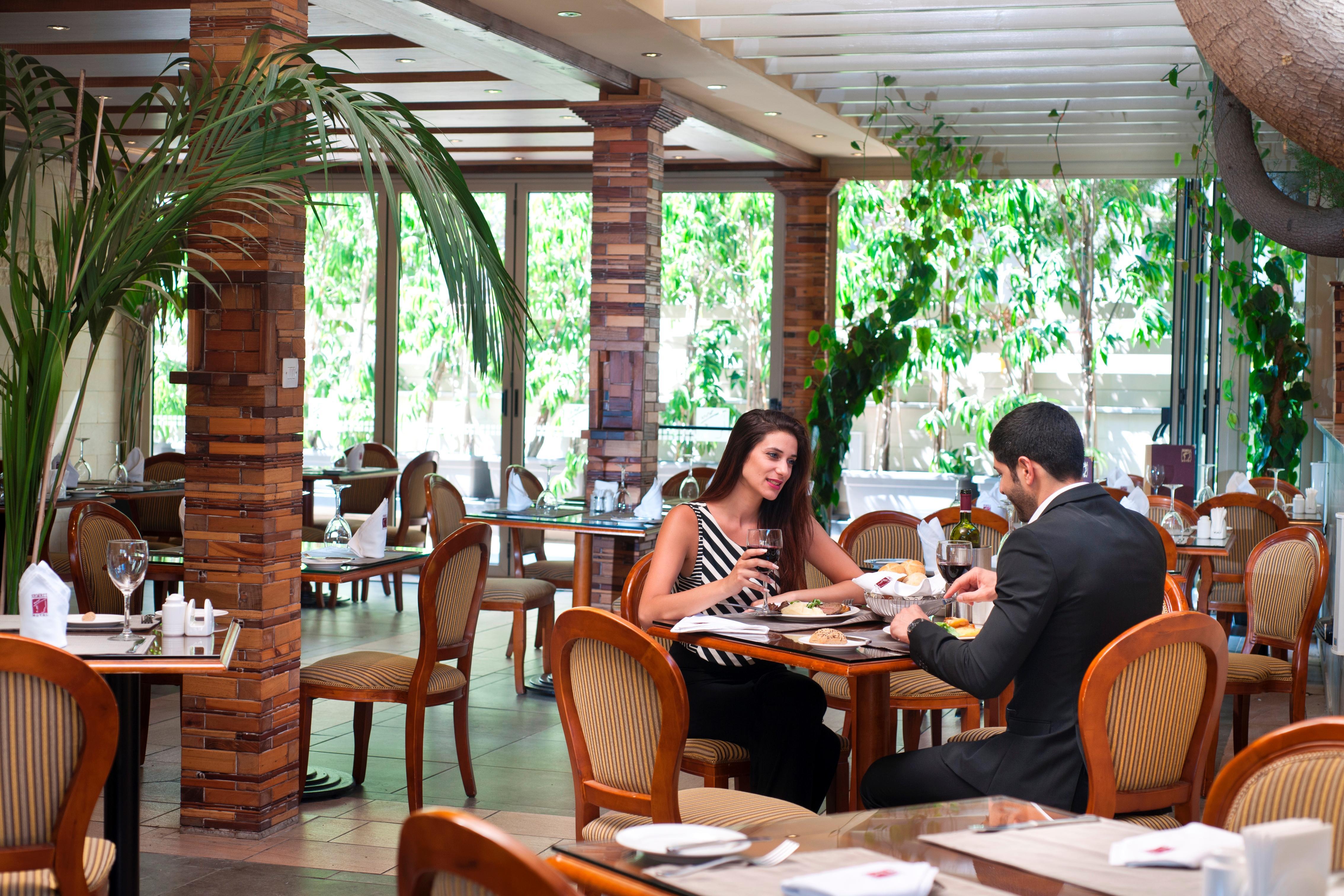 Semeli Hotel Никозия Екстериор снимка
