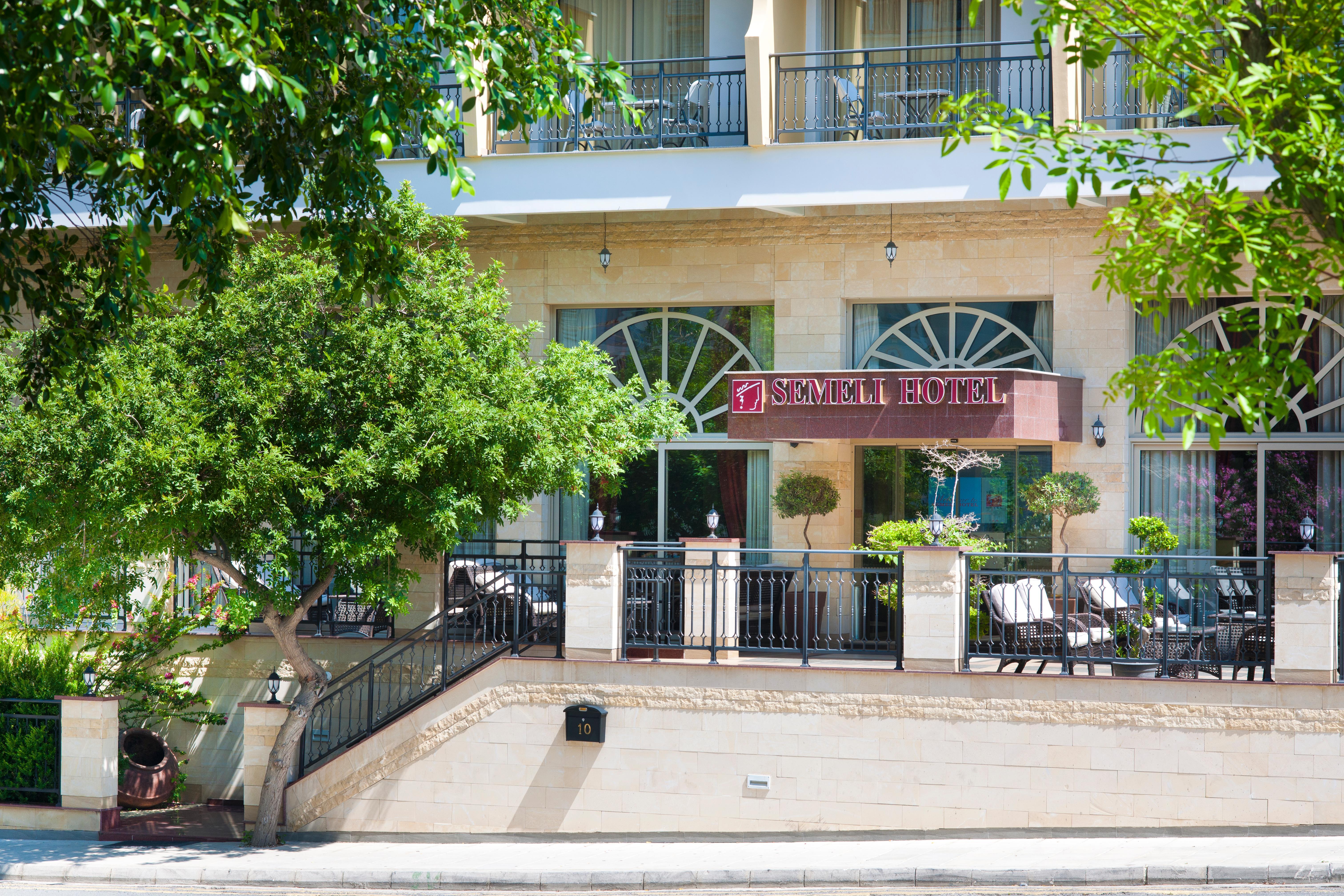 Semeli Hotel Никозия Екстериор снимка