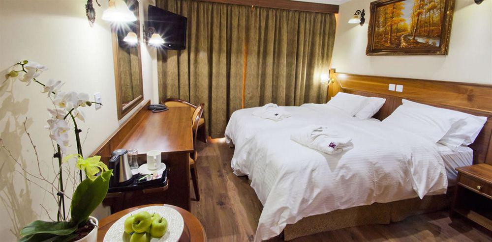 Semeli Hotel Никозия Стая снимка